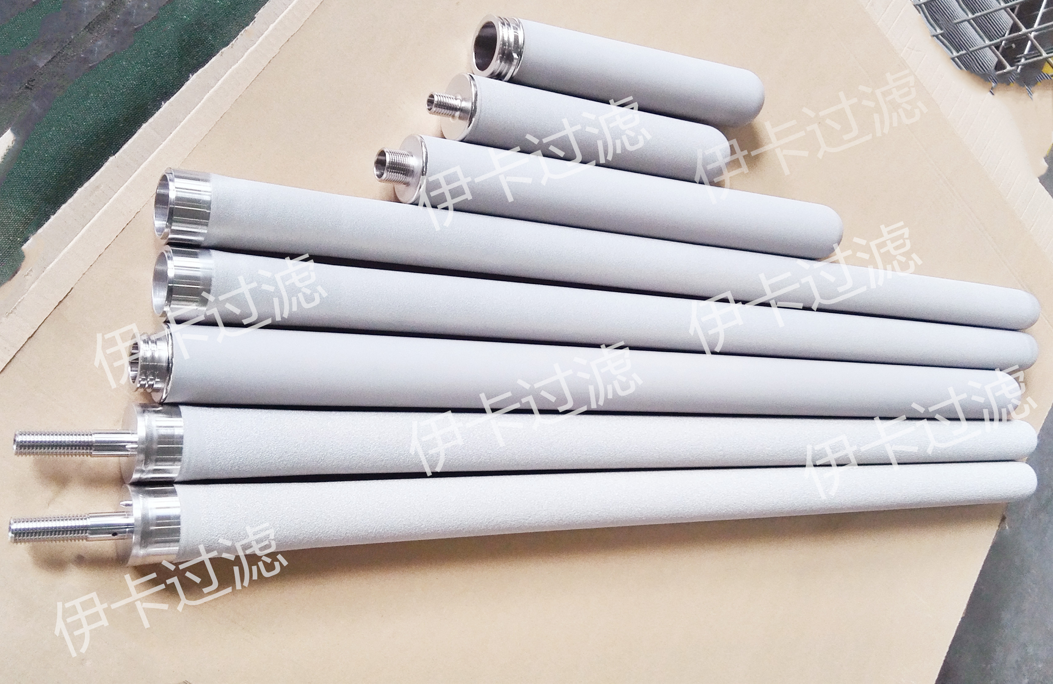 不銹鋼分么燒結(jié)濾芯 (1)